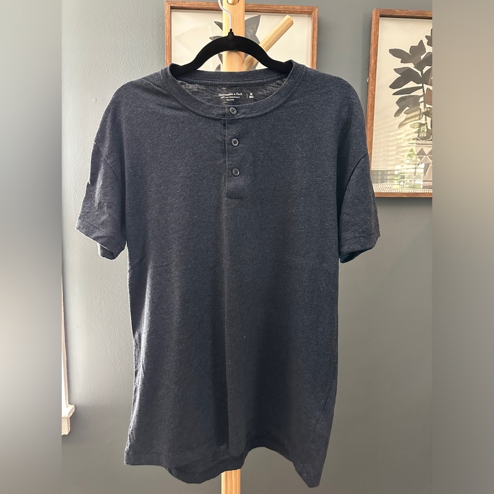 Abercrombie Soft A&F Henley